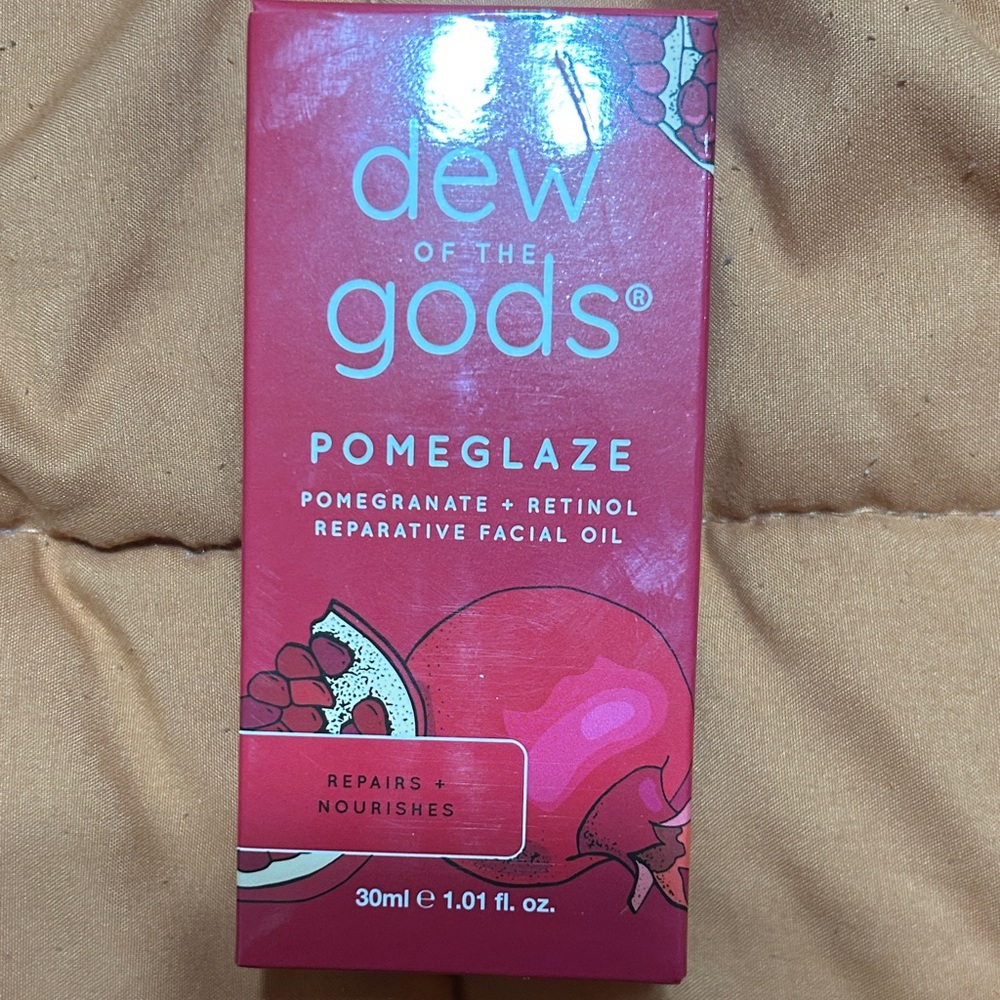 Dew of the Gods Pomeglaze Facial Oil